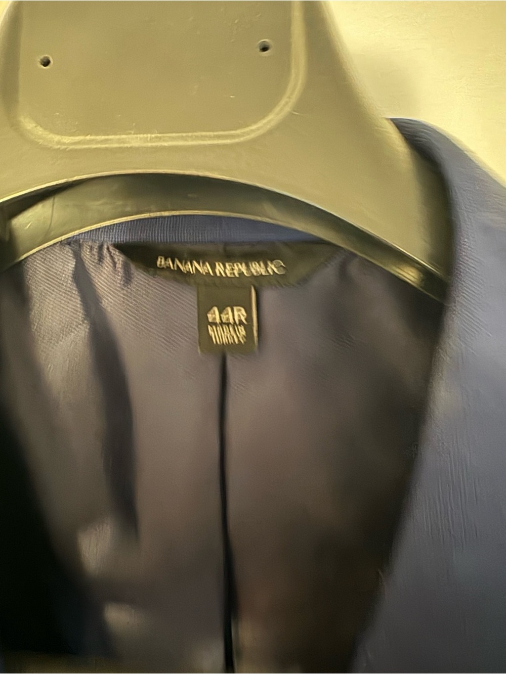 Banana Republic Men's Navy Blue Single-Breasted Blazer - Picture 3 of 3